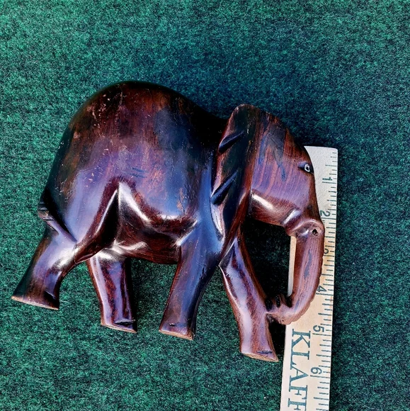 Handcrafted Elephant Wood Decorative Artisan 6"x6" Heavy 2lbs - Picture 10 of 14